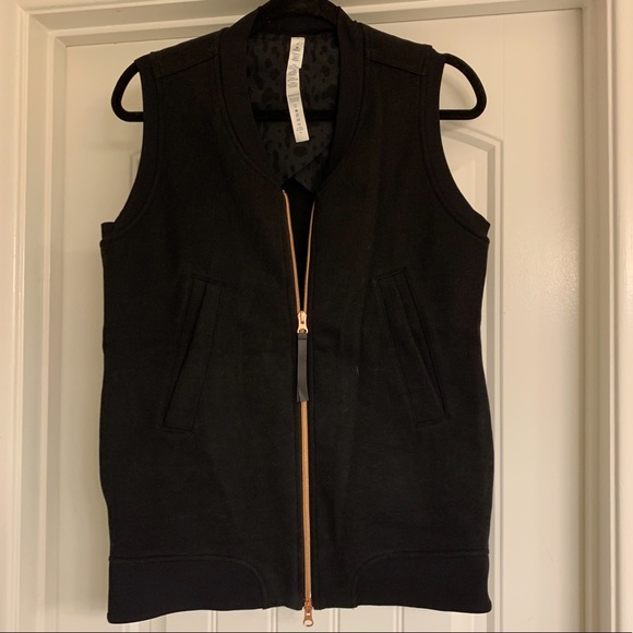 Lululemon Departure Vest - Rose Gold Hardware - Picture 5 of 7